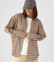 Сорочка в клітинку з накладною кишенею
