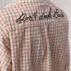 Сорочка в клітинку з вишитим надписом на спині  Ls-1594