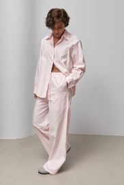 Лляний однотонний костюм із сорочки та штанів