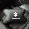 Набір шкіряних подушок Suzuki з вишивкою логотипу + брелок у подарунок для авто  W-WS55879