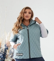 Жилетка женская утепленная стеганая с капюшоном из плащевки лаке на синтепоне 150 г/м²