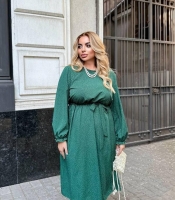 Платье трапеция миди А-силуэт на резинке с длинными рукавами принт горох