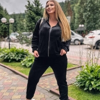 Спортивный костюм женский велюровый весенний Кофта на молнии с капюшоном и карманами + Штаны с карманами