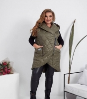 Жилетка женская теплая плащевка лаке на синтепоне 150 с карманами и объемным капюшоном