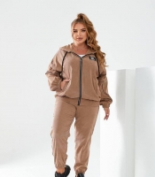 Костюм прогулочный женский из вельвета: кофта на молнии с капюшоном и брюки на резинке весенний