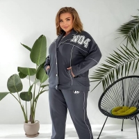 Костюм прогулочный женский из двунитки: кофта на кнопках и брюки весенний