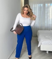 Брюки женские прямого кроя из креп-дайвинга с карманами и декоративной полосой весенне-летние