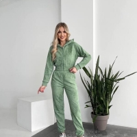 Костюм женский спортивный из трехнитки с капюшоном и карманами весенне-летний