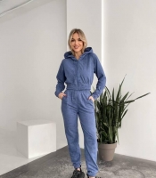 Костюм женский спортивный из трехнитки с капюшоном и карманами весенне-летний