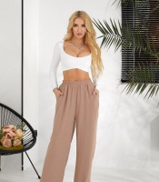 Брюки женские из американского крепа широкие на резинке с высокой посадкой весенние