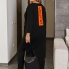 Женский костюм из двухнитки с асимметричной туникой и аппликацией "fashion" весенний  k-117969