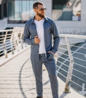 Мужской прогулочный костюм из трикотажного софта с рубашкой и брюками на резинке весенний