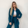 Костюм женский из креп-жатки свободного кроя с рубашкой и брюками для весенне-летнего сезона  k-118095