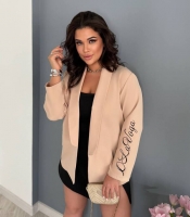 Пиджак женский удлиненный из креп костюмной ткани без подкладки с вышивкой на рукаве весенне-летний