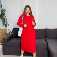 Платье-худи женское весеннее из двунитки спортивного стиля