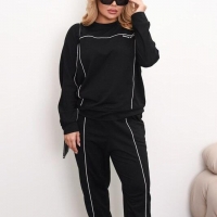 Спортивный костюм женский из трехнитки с декоративными строчками весенне-летний