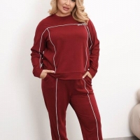 Спортивный костюм женский из трехнитки с декоративными строчками весенне-летний