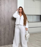 Спортивный костюм женский велюровый плюшевый с капюшоном и прямыми штанами весенне-летний