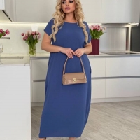 Платье женское свободного кроя из креп-жатки с короткими рукавами и боковыми карманами весенне-летнее