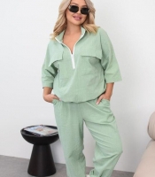 Костюм женский льняной жатый свободного кроя с карманами и молнией на горловине весенний летний