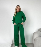 Костюм женский из турецкого футера трехнитки: свитшот свободного кроя и брюки-трубы весенний летний