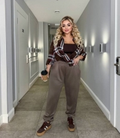 Женские джоггеры вельветовые свободного кроя на резинке Plus Size летние