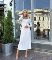 Платье макси женское из мустанга рубчика с длинными рукавами и свободным кроем осеннее