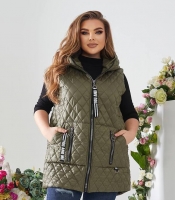 Жилетка женская удлинённая стеганая хаки с капюшоном из плащевки Лаке на синтепоне осенняя