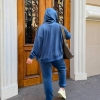 Спортивный костюм-двойка женский из велюра с капюшоном и прострочкой осенний  k-123280