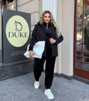 Костюм-тройка женский из велюра и водоотталкивающей ткани с курткой свитшотом и брюками осенний