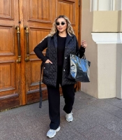 Костюм-тройка женский из ангоры со свитшотом брюками и утеплённым жилетом осенний