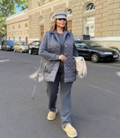 Костюм-тройка женский из ангоры со свитшотом брюками и утеплённым жилетом осенний