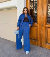Костюм-двойка женский из турецкого микро-вельвета с кофтой свободного стиля и брюками палаццо осенний