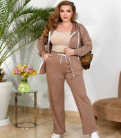 Спортивный костюм женский из двунитки бежевый двойка с кофтой на молнии и капюшоном и прямыми брюками осенний