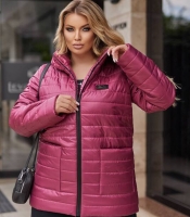 Куртка женская демисезонная малиновая стёганая с капюшоном из плащевки утеплённая синтепоном средняя
