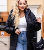 Куртка женская демисезонная стёганая с капюшоном из плащевки утеплённая синтепоном чёрная средняя
