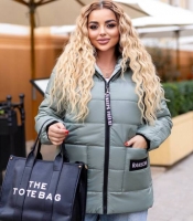 Куртка женская демисезонная из стёганой плащевки с капюшоном на молнии утеплённая средняя