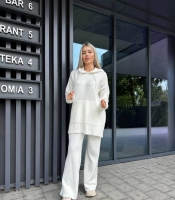 Костюм-двойка женский вязаный с удлиненной толстовкой-худи и карманом-кенгуру осенний