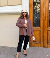 Костюм-двойка женский коричневый из микровельвета с сорочкой и брюками осенний