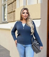 Лонгслив женский из рубчика с декольте-обманкой на молнии осенний