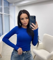 Лонгслив женский из микродайвинга с длинным рукавом и разрезом под палец осенний