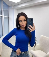 Лонгслив женский из микродайвинга с длинным рукавом и разрезом под палец осенний