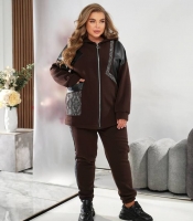 Спортивный костюм-двойка женский из трехнитки на флисе с курткой на молнии и брюками с лампасами осенний