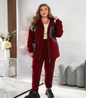 Спортивный костюм-двойка женский из трехнитки на флисе с курткой на молнии и брюками с лампасами осенний