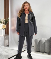 Спортивный костюм женский утепленный из трехнитки на флисе с вставками из эко-кожи осенний