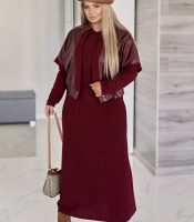 Комплект-двойка женский бордовый из ангора-рубчика и экокожи: платье и жилетка осенний