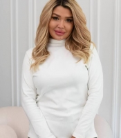 Гольф женский белый базовый из ткани пума с высоким горлом осенний