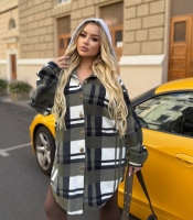 Рубашка женская из флиса в клетку свободного кроя осенняя