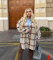 Рубашка женская из флиса в клетку свободного кроя осенняя