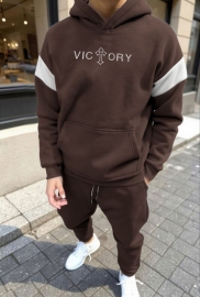 Спортивний костюм